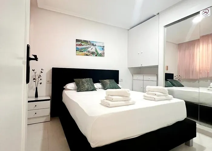 Holiday Apartment Апартаменты