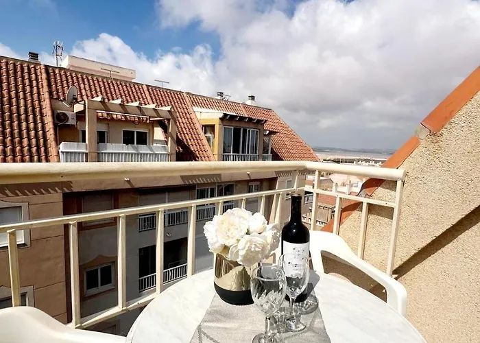 Holiday Apartment * Торевьиа